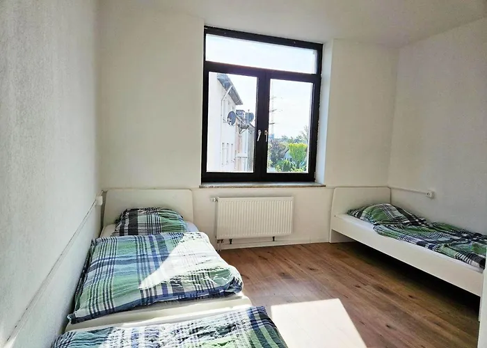 Work & In * Leverkusen